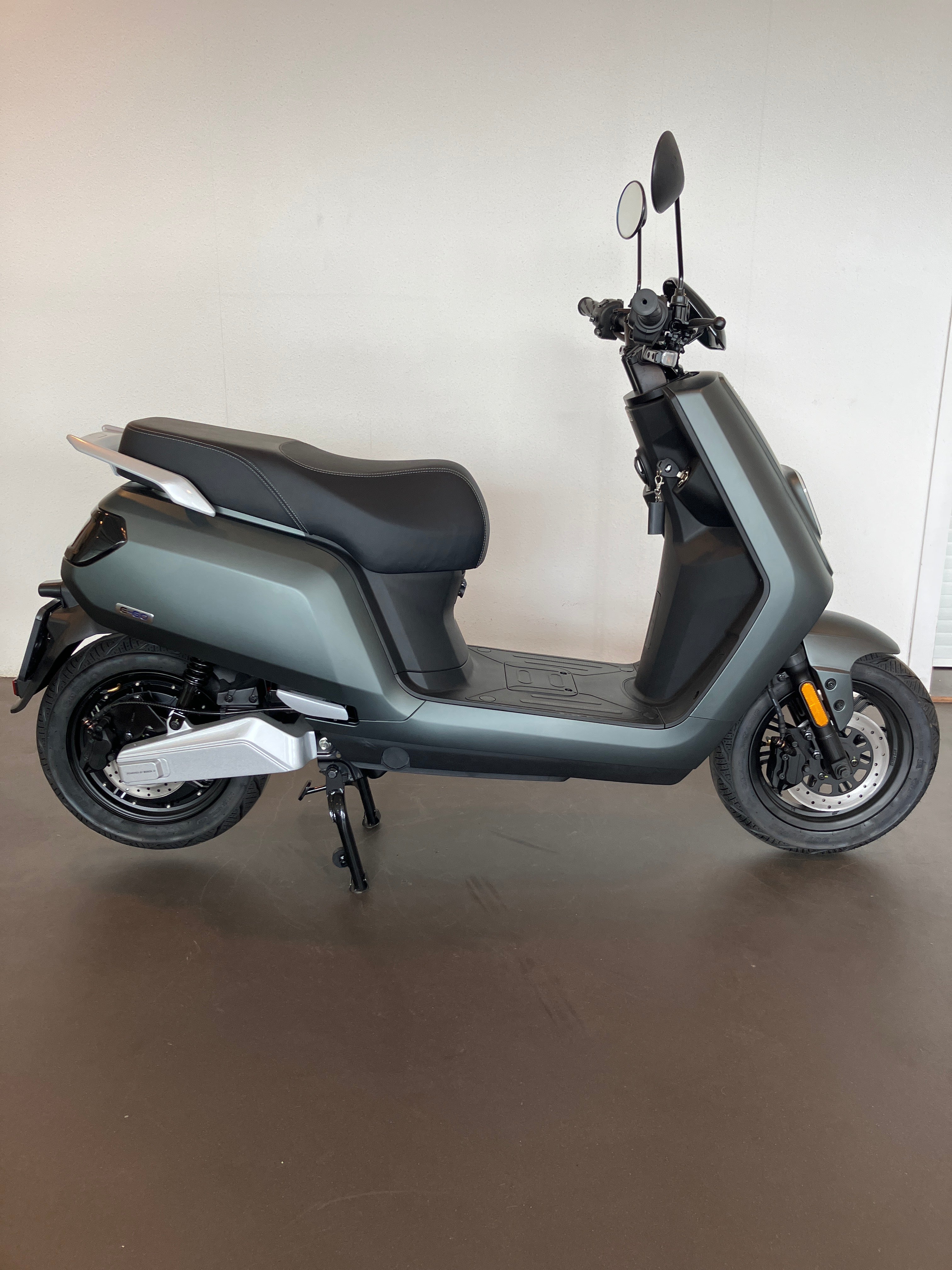 IVA E-GO S5