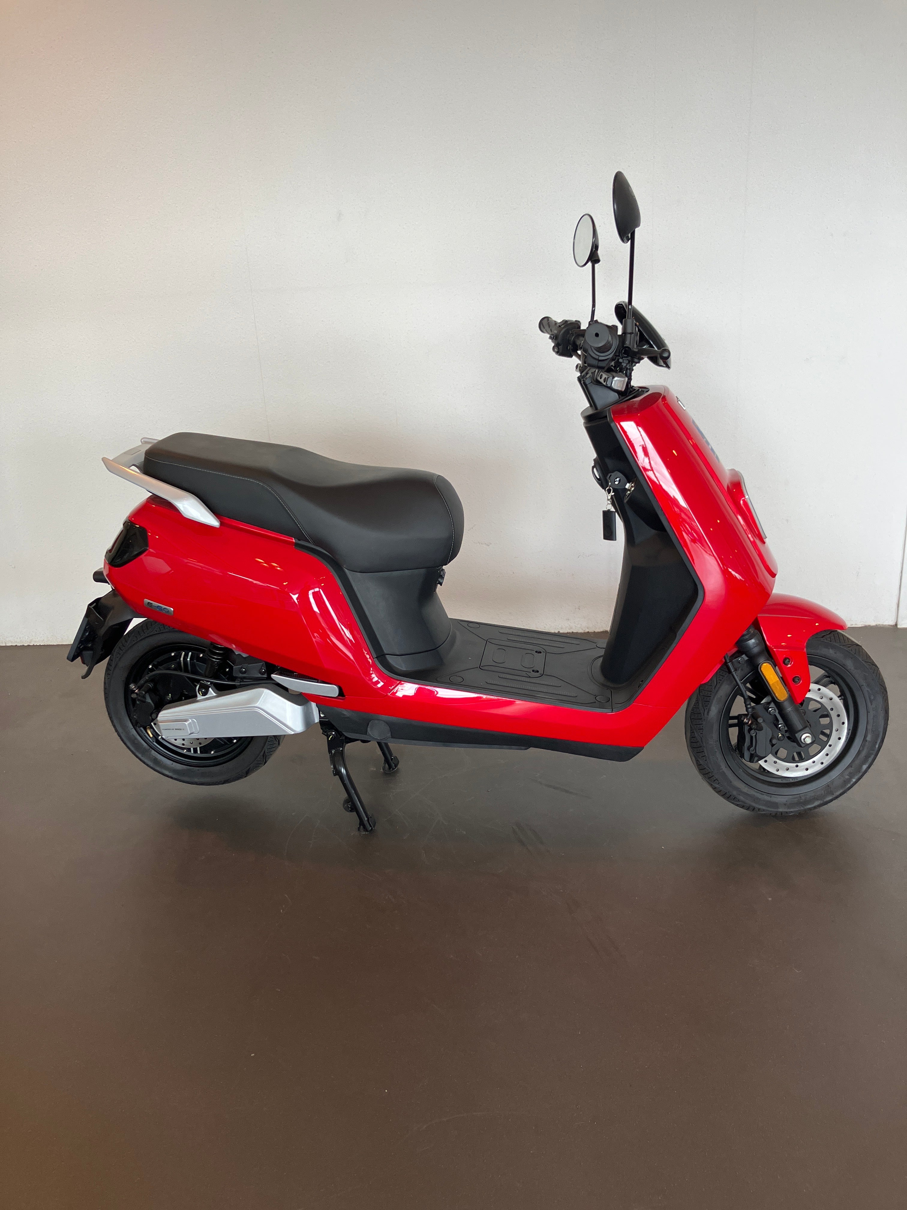 IVA E-GO S5