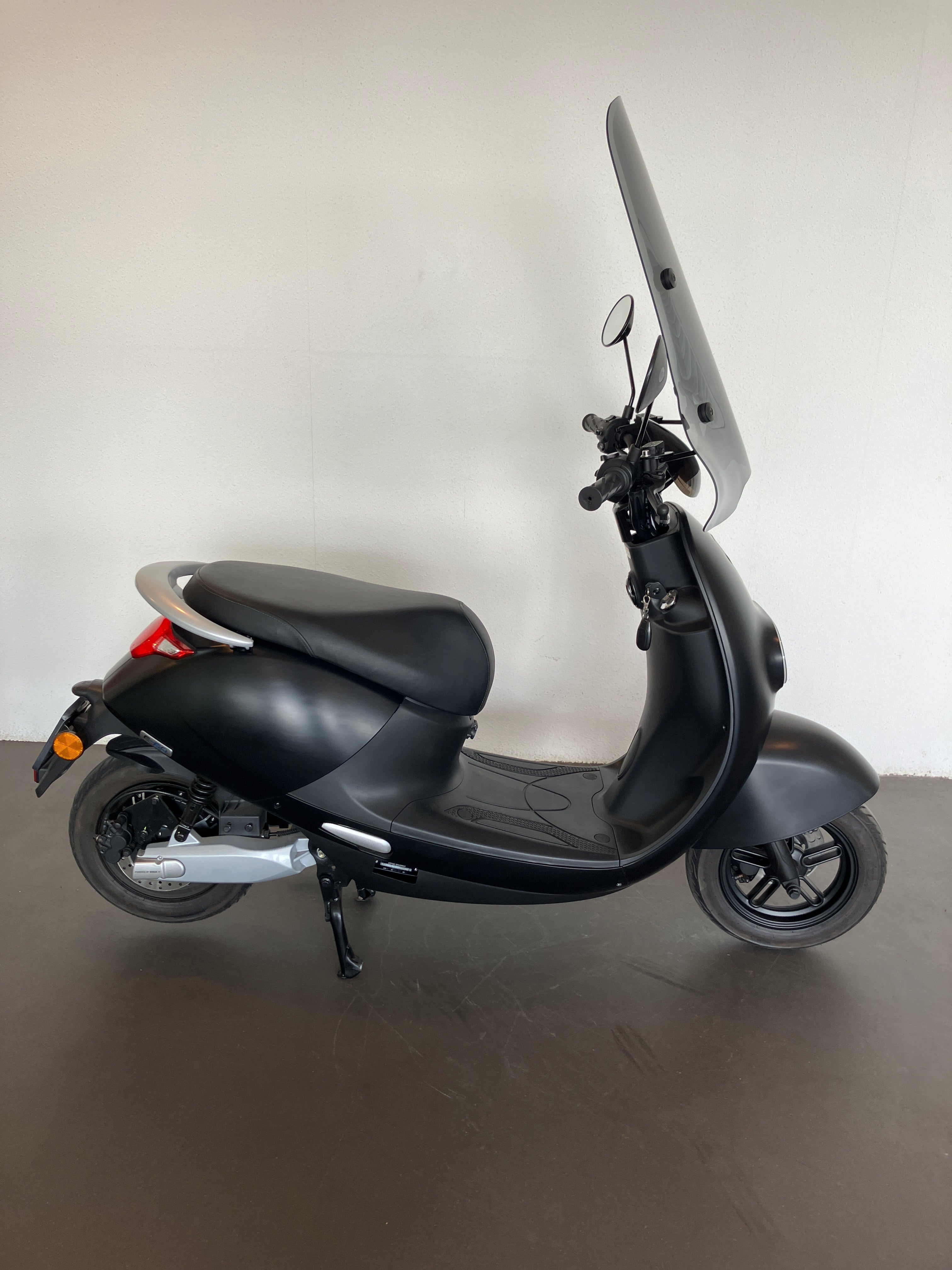 IVA E-GO S3