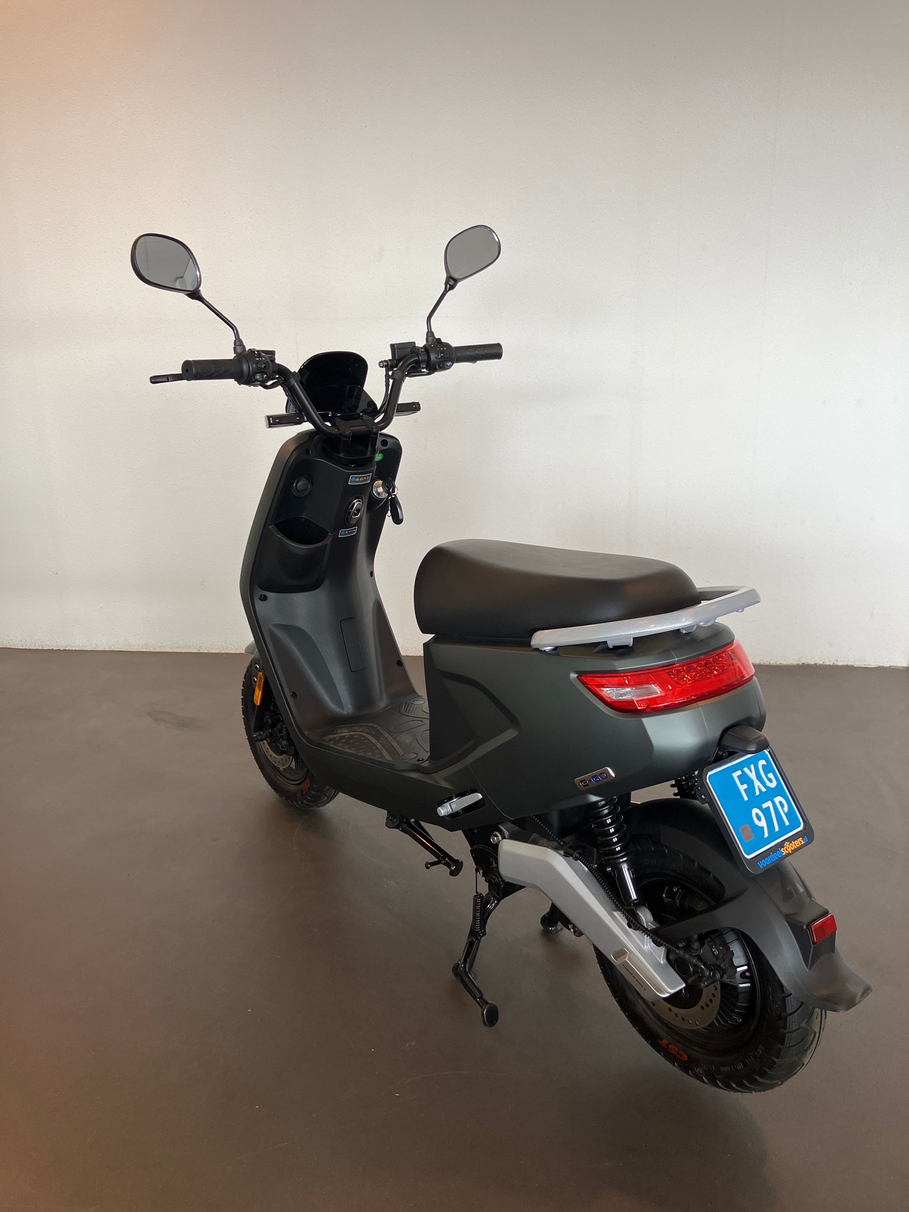 IVA E-GO S4
