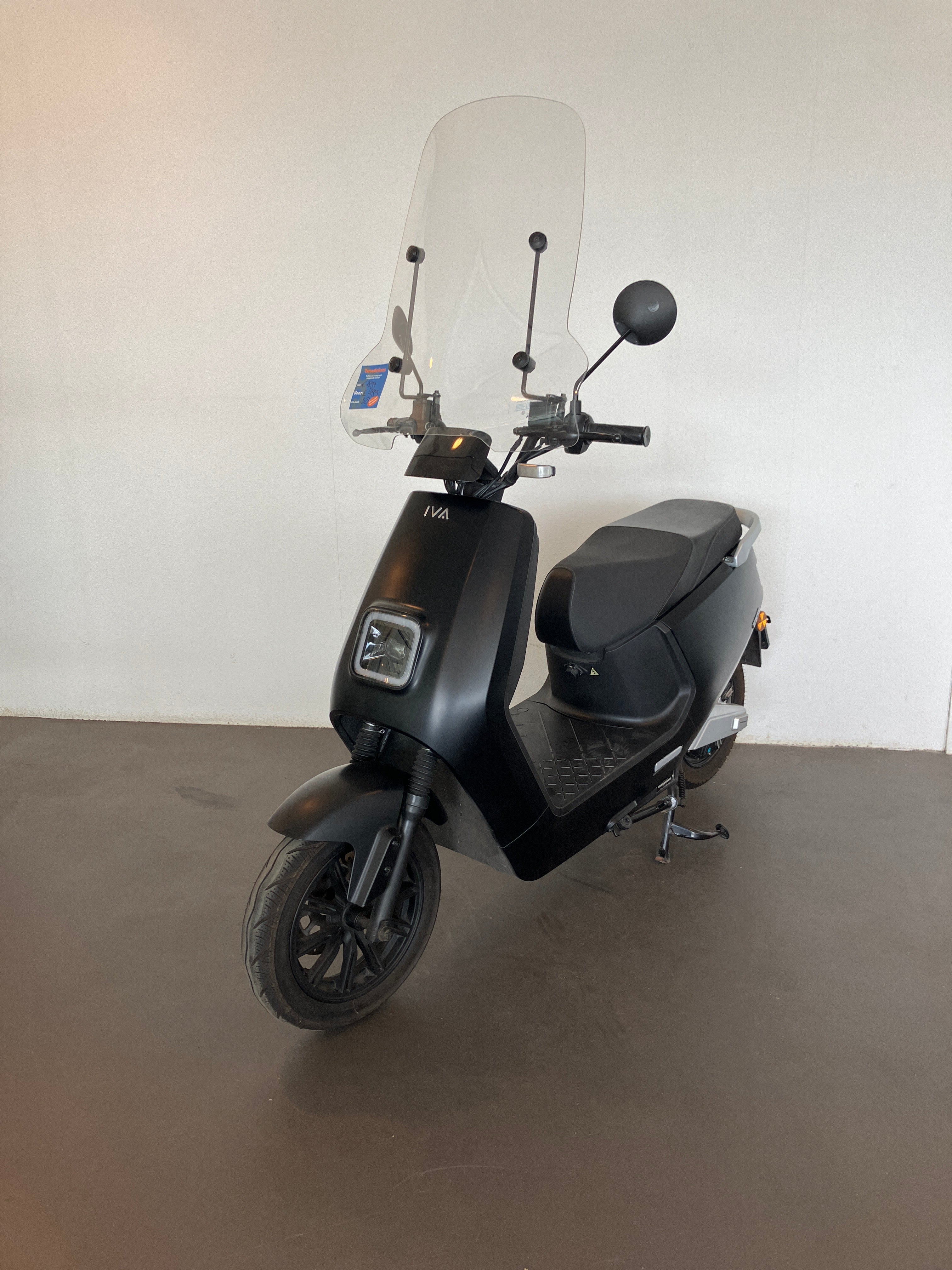 IVA E-GO S8