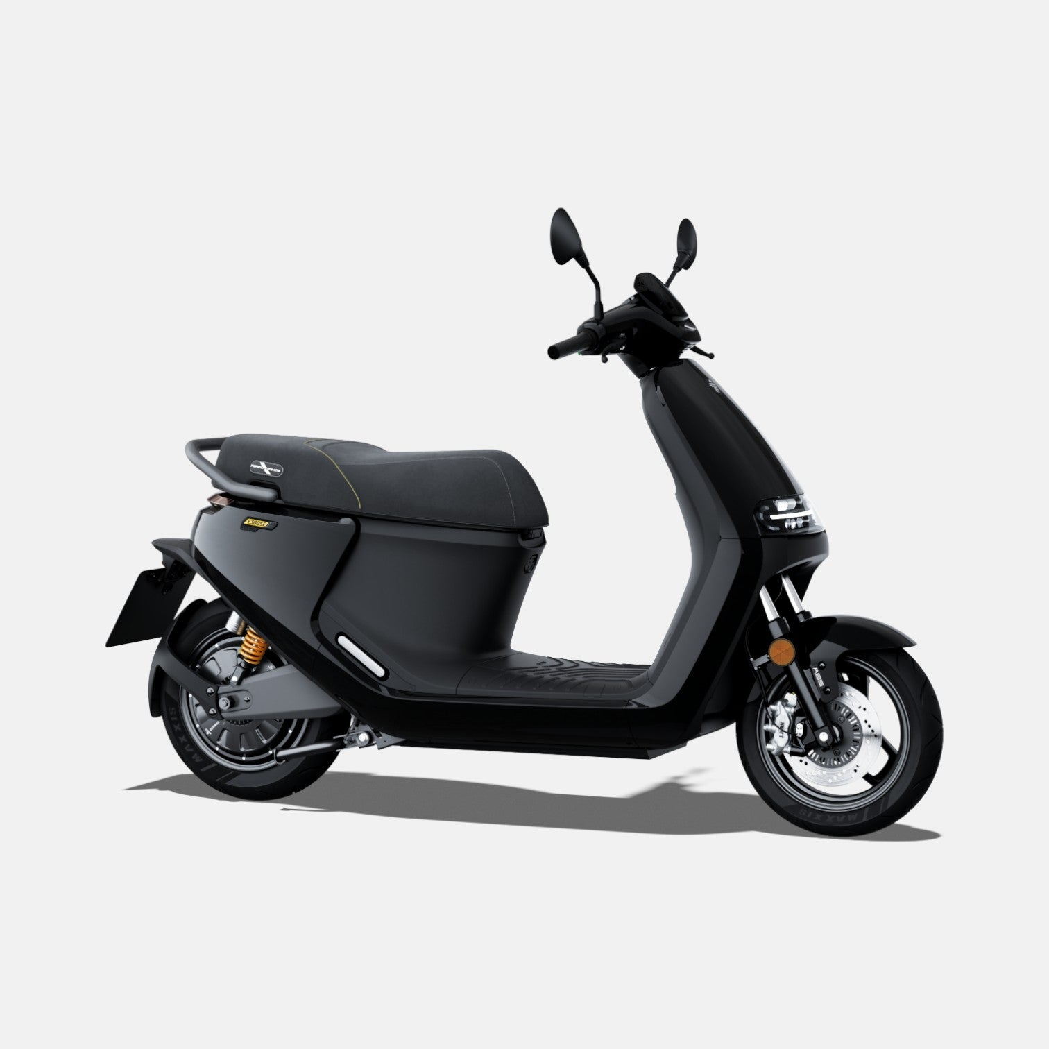 Segway E300SE Phantom Black - Voordeelscooters.nl