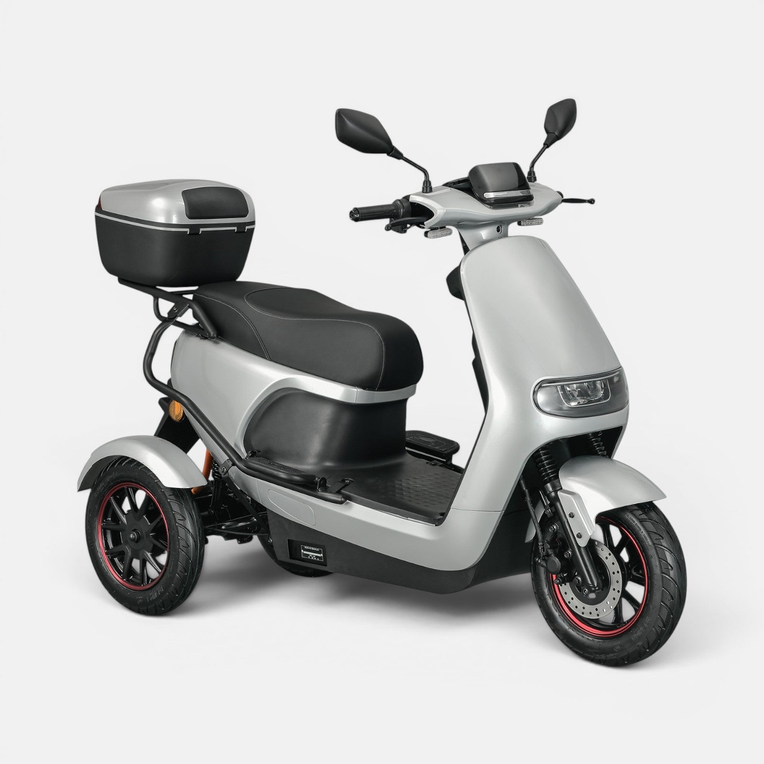 IVA TR3 2.0 Zilver - Voordeelscooters.nl