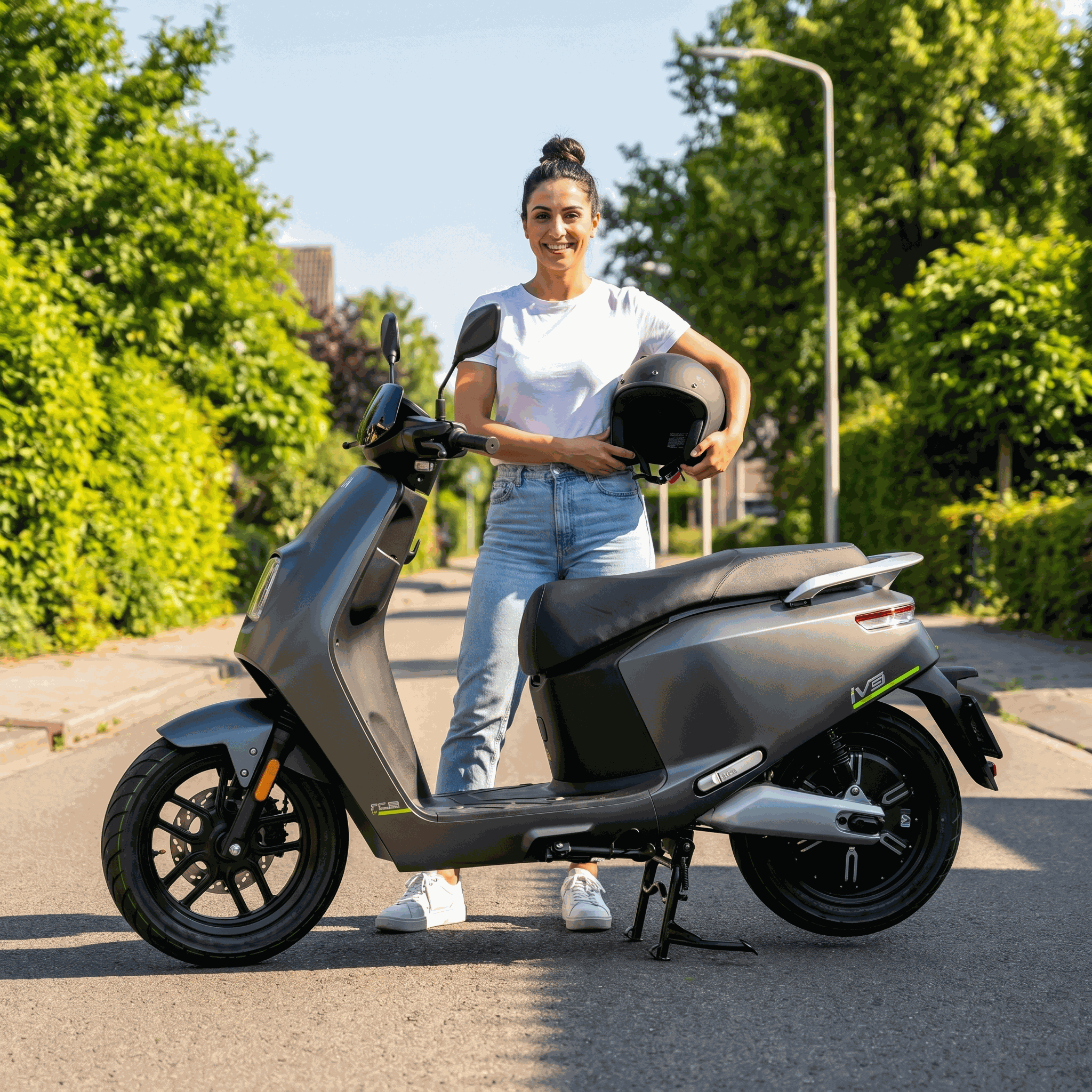 IVA NCE Pro Matgroen - Voordeelscooters.nl