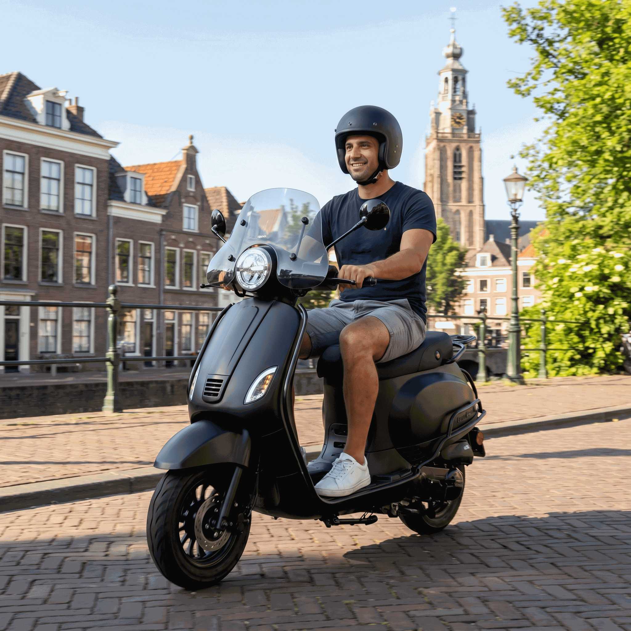 Senzo RivaLux Matzwart - Voordeelscooters.nl