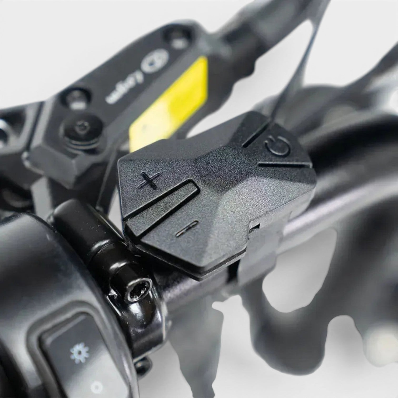 V20 Pro Zwart - Voordeelscooters.nl