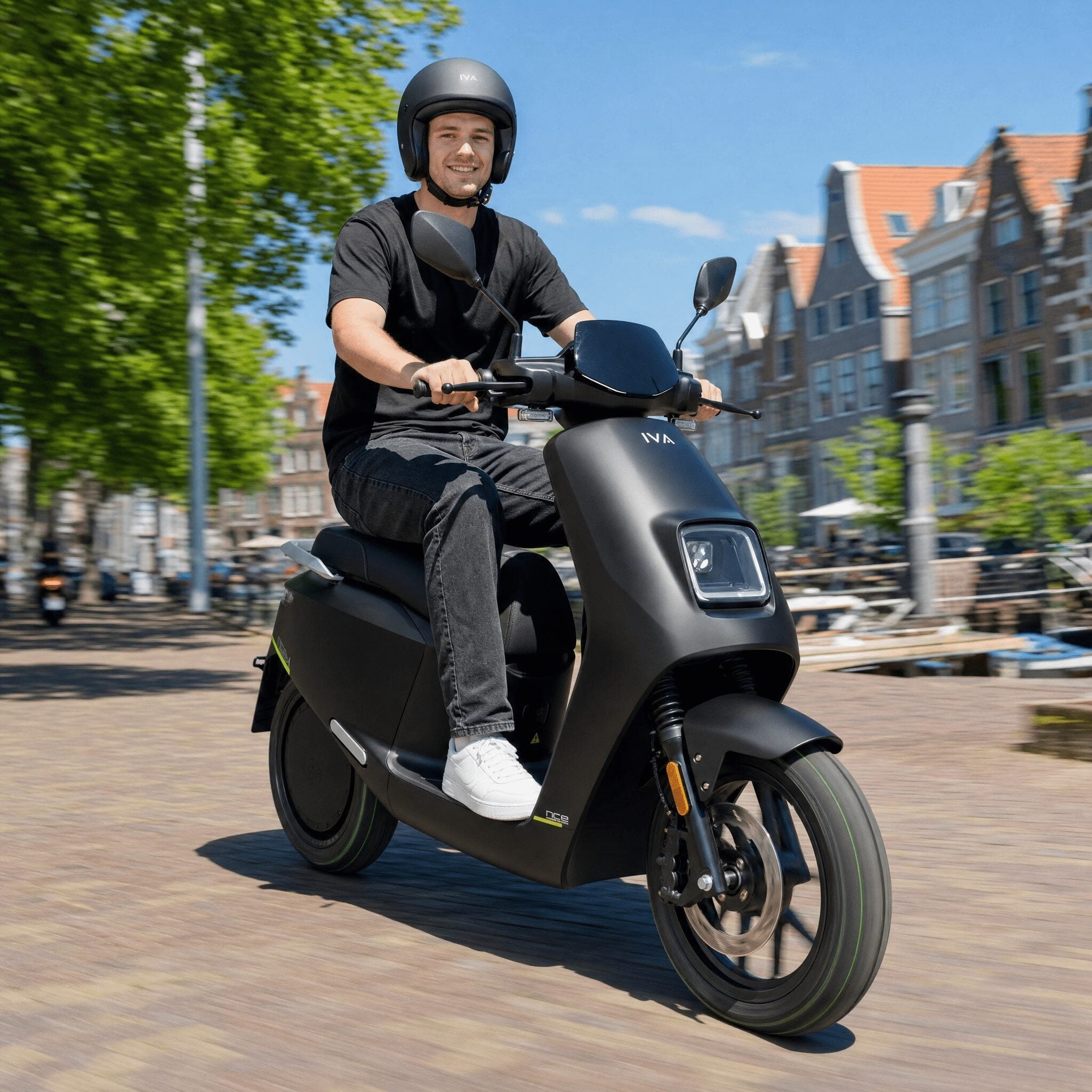 IVA NCE Matzwart - Voordeelscooters.nl