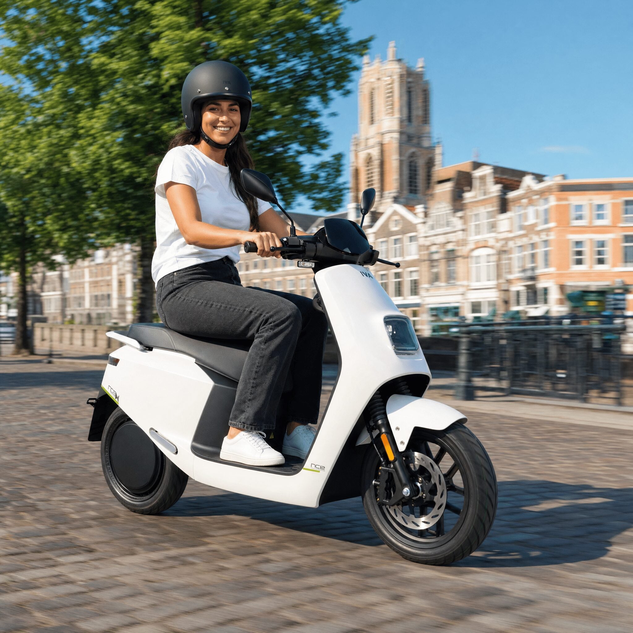 IVA NCE Wit - Voordeelscooters.nl