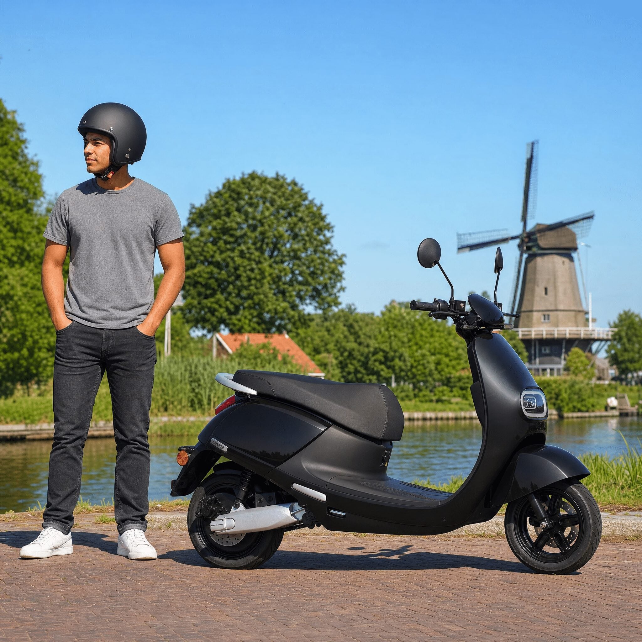 IVA E - GO S3 Matzwart - Voordeelscooters.nl