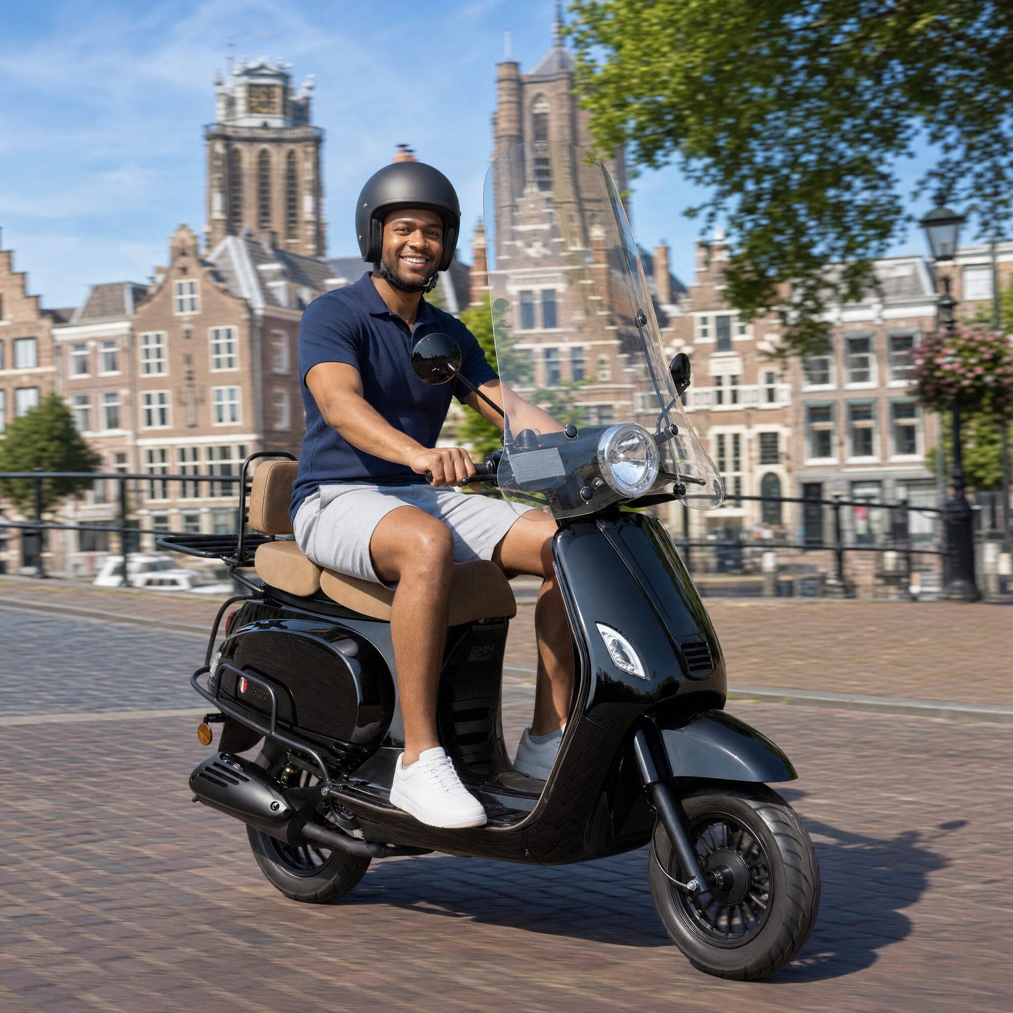 Senzo RivaLux Special Zwart - Voordeelscooters.nl