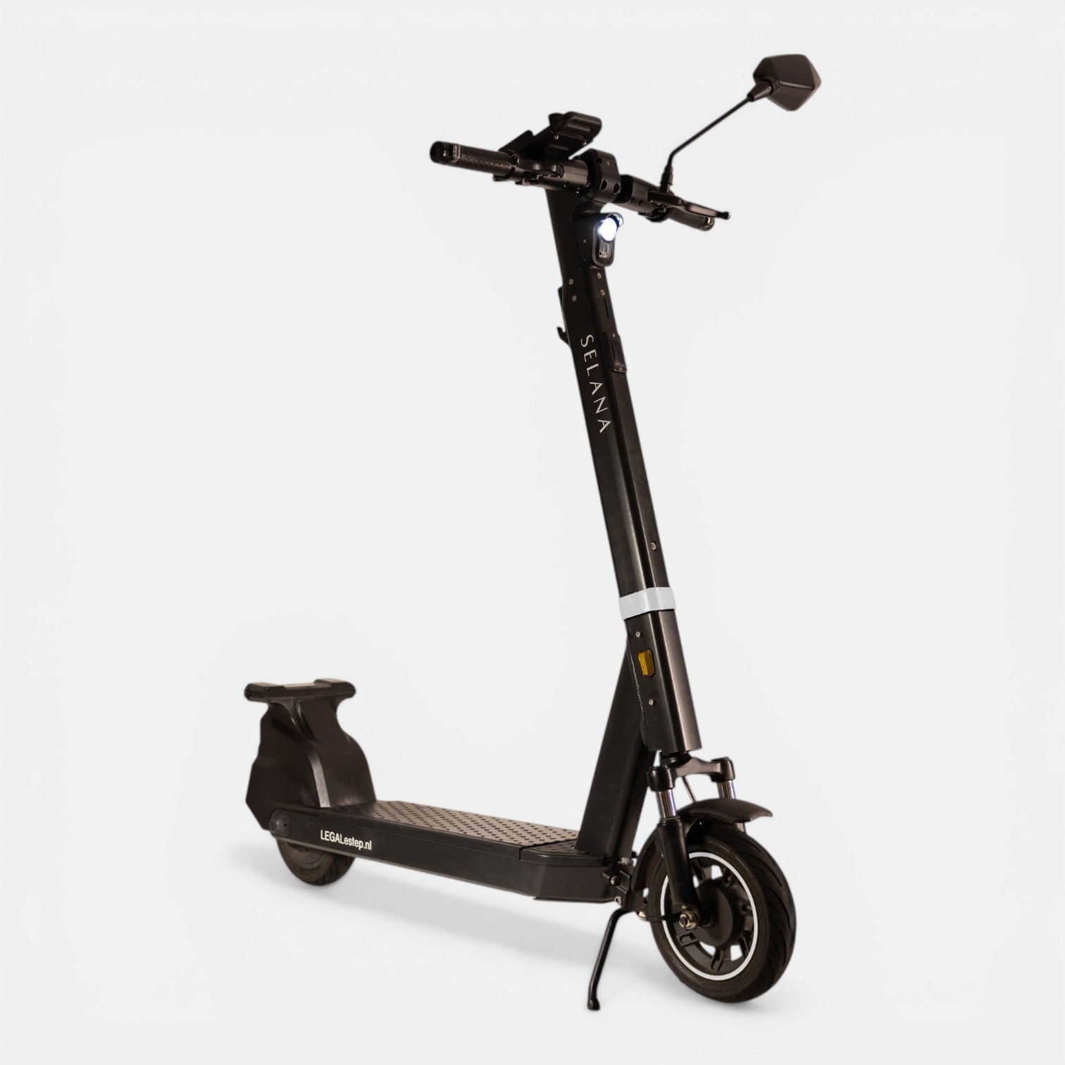 Selana Alpha Matzwart - Voordeelscooters.nl