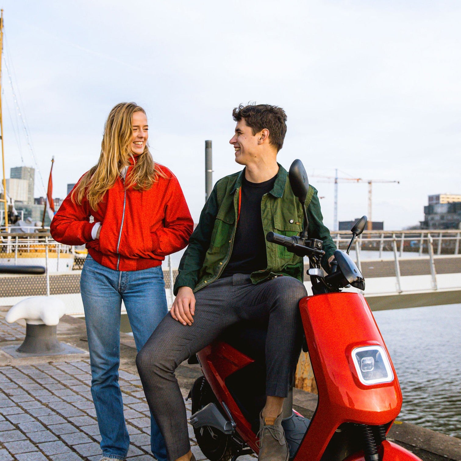 IVA E - GO S4 Special Matblauw - Voordeelscooters.nl