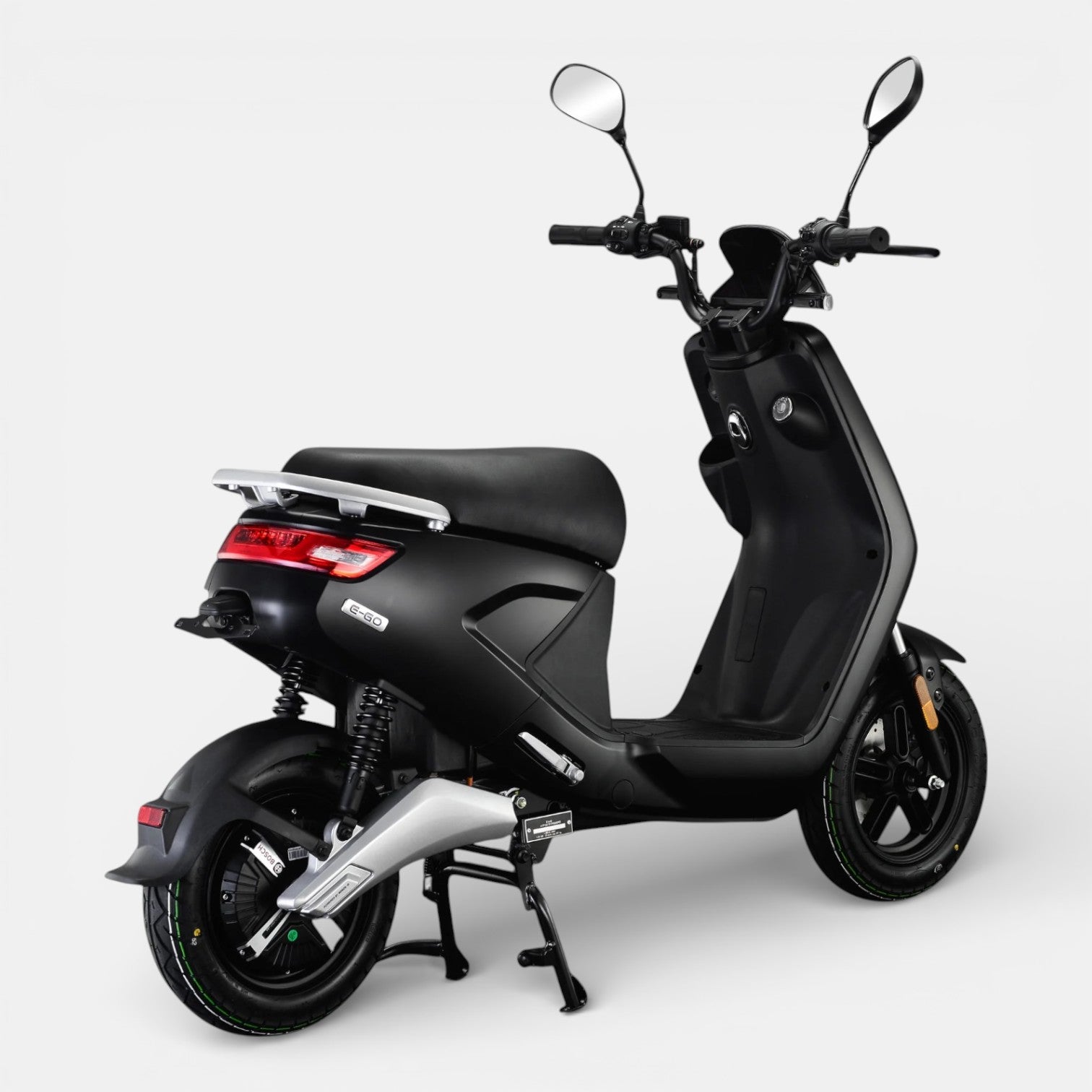 IVA E - GO S4 Matzwart - Voordeelscooters.nl