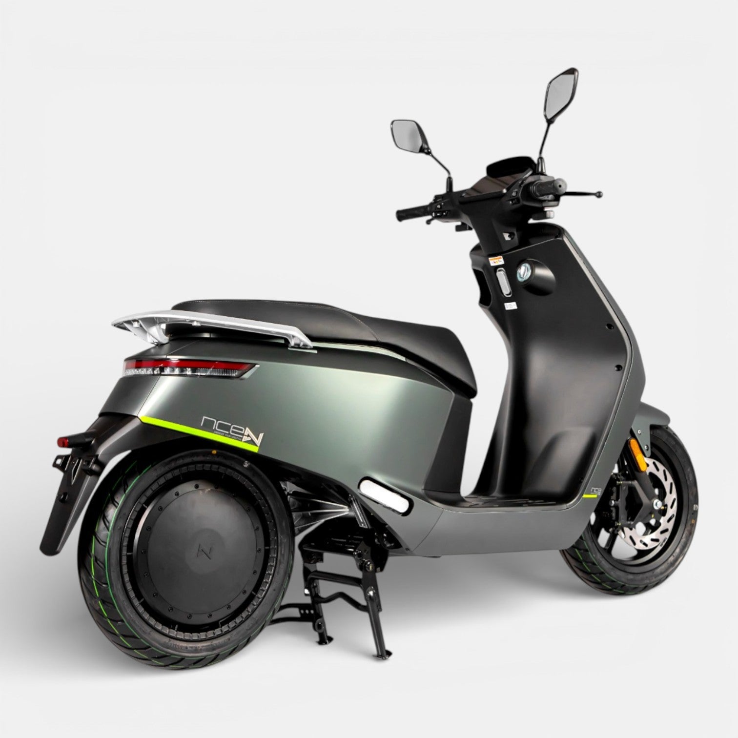 IVA NCE Pro Matgroen - Voordeelscooters.nl