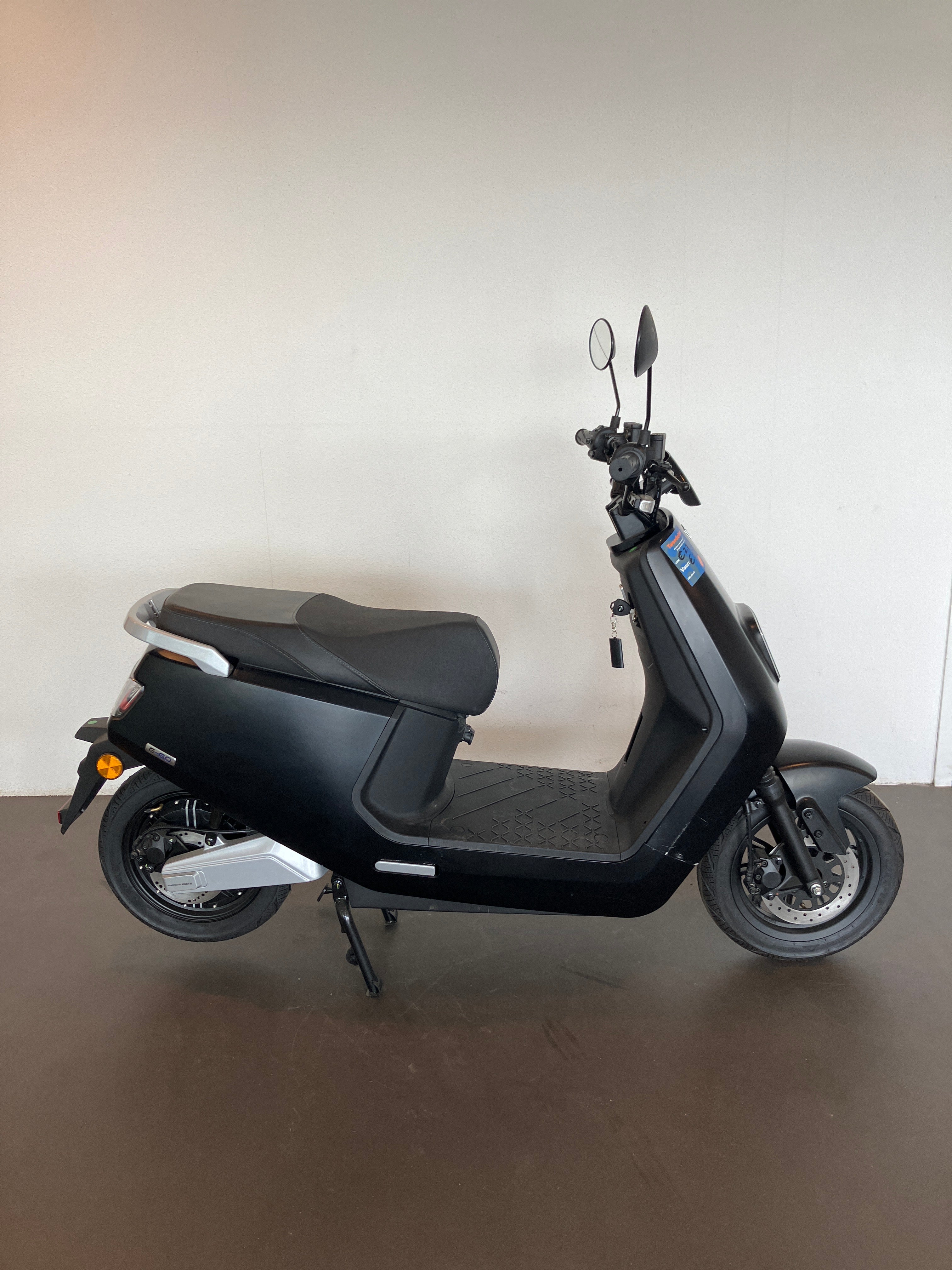 IVA E-GO S8
