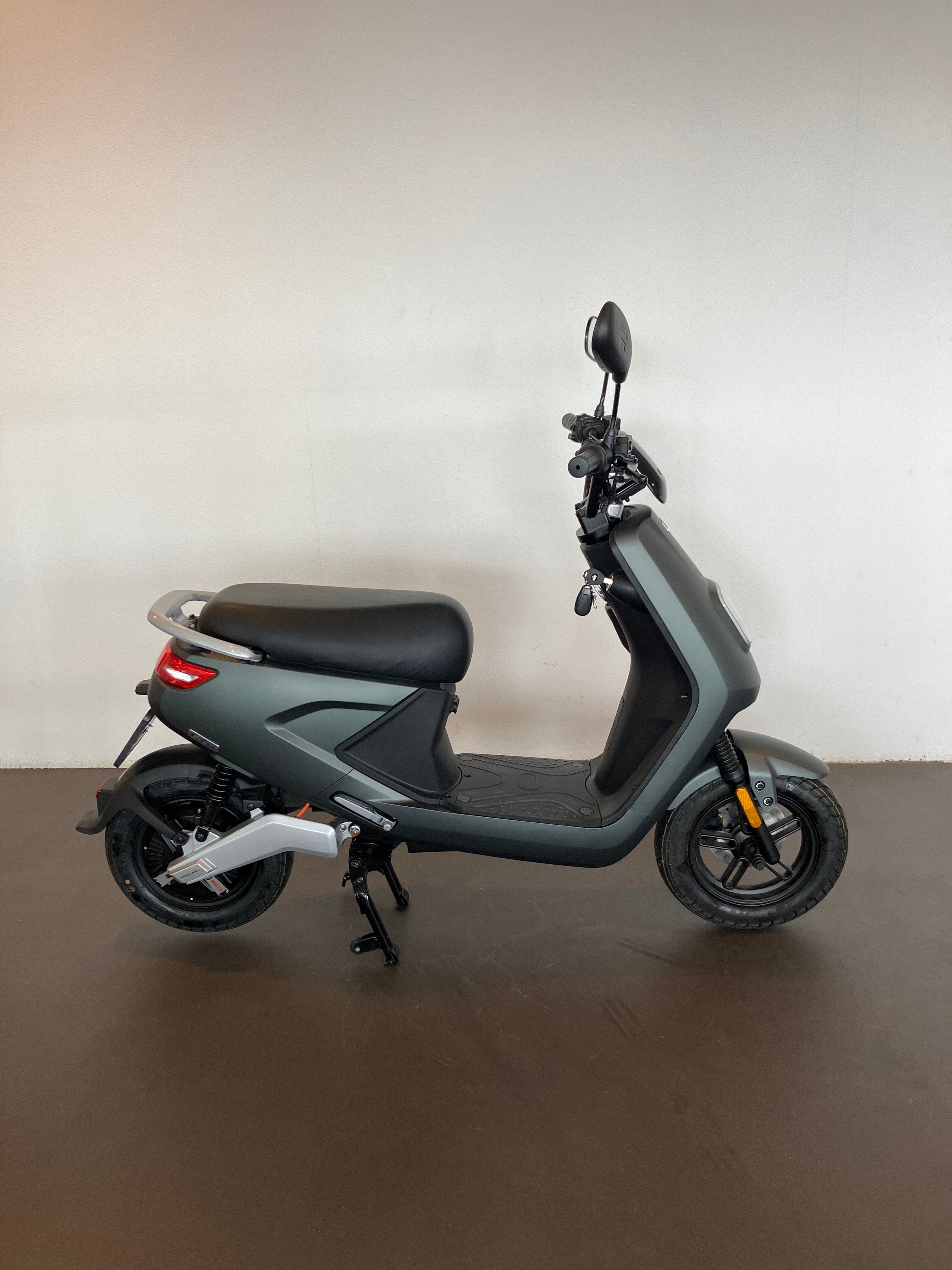 IVA E-GO S4