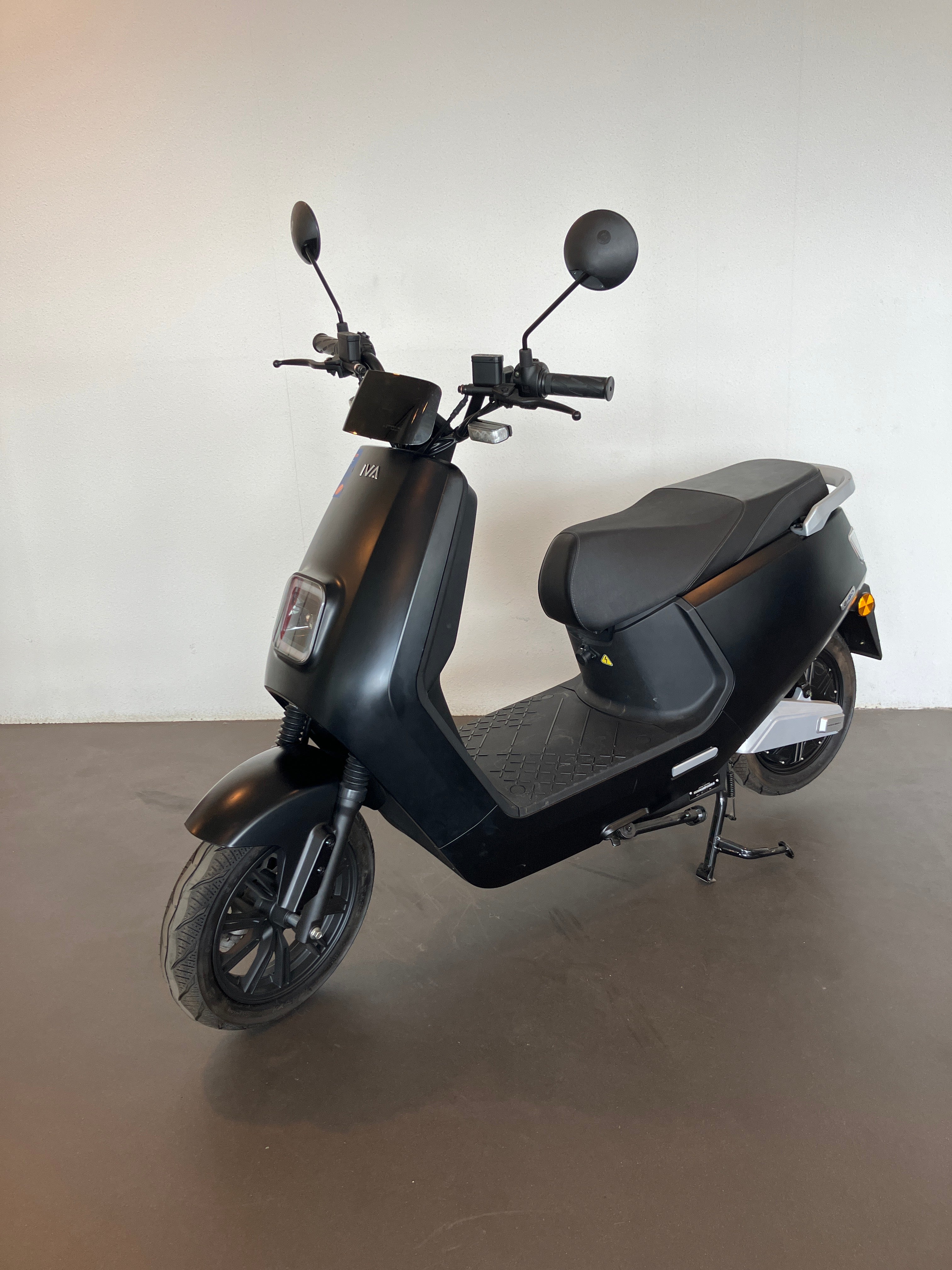 IVA E-GO S8