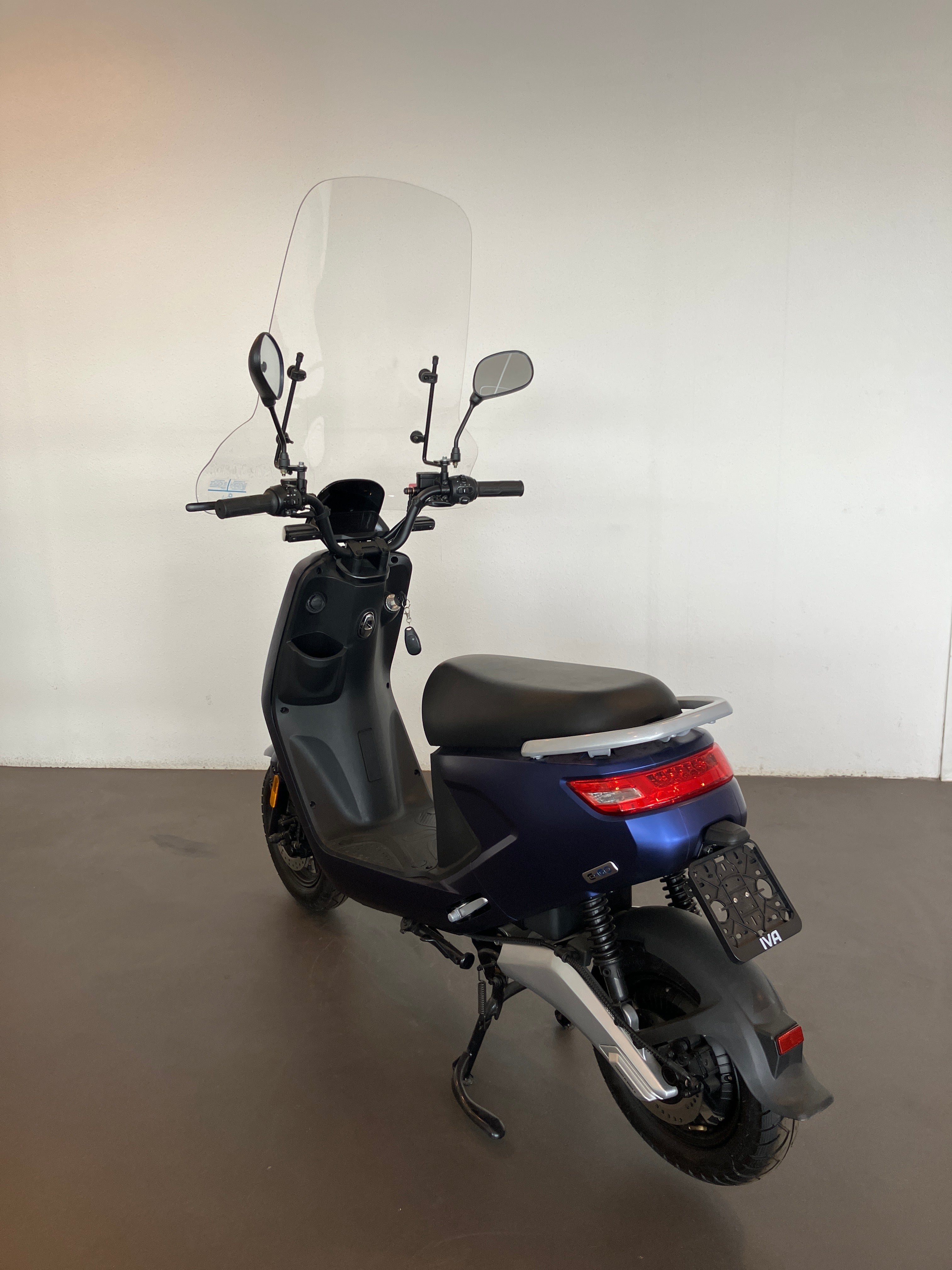 IVA E-GO S4