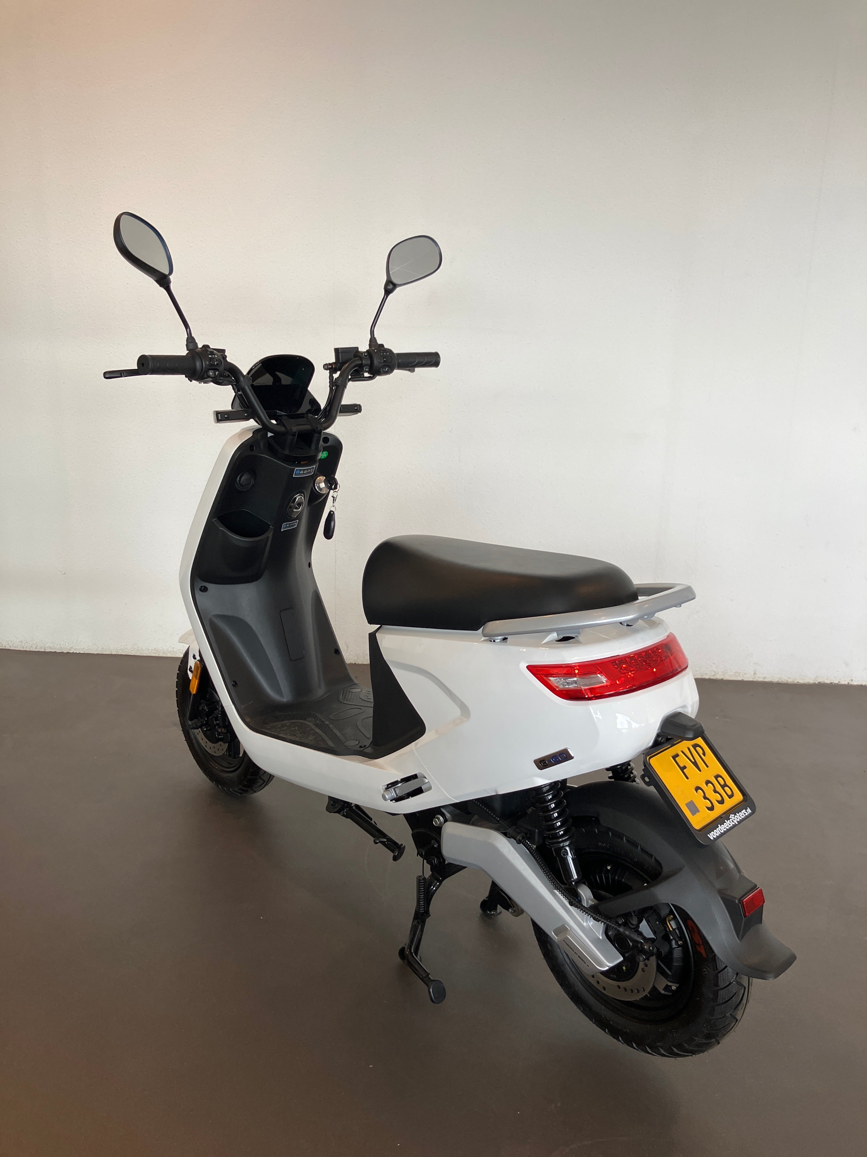 IVA E-GO S4