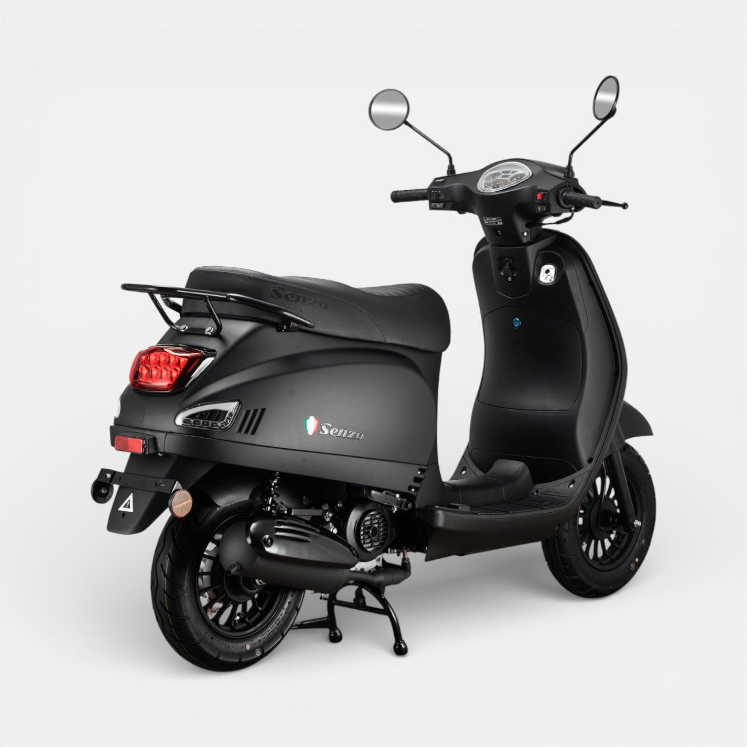 Senzo RivaLux S Matzwart - Voordeelscooters.nl