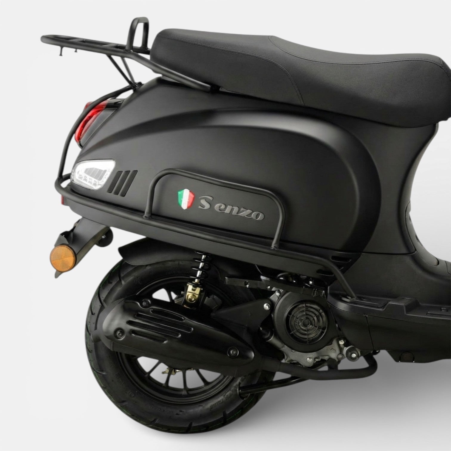 Senzo RivaLux S Matzwart - Voordeelscooters.nl
