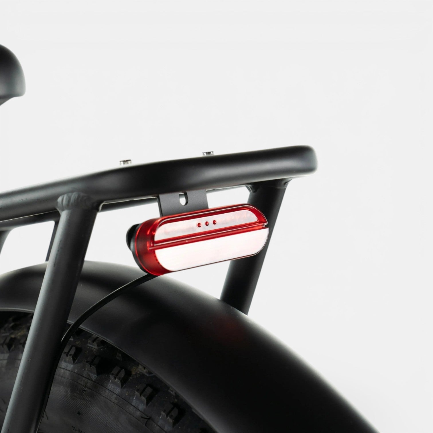 Engwe E26 Zwart Hoge Instap - Voordeelscooters.nl