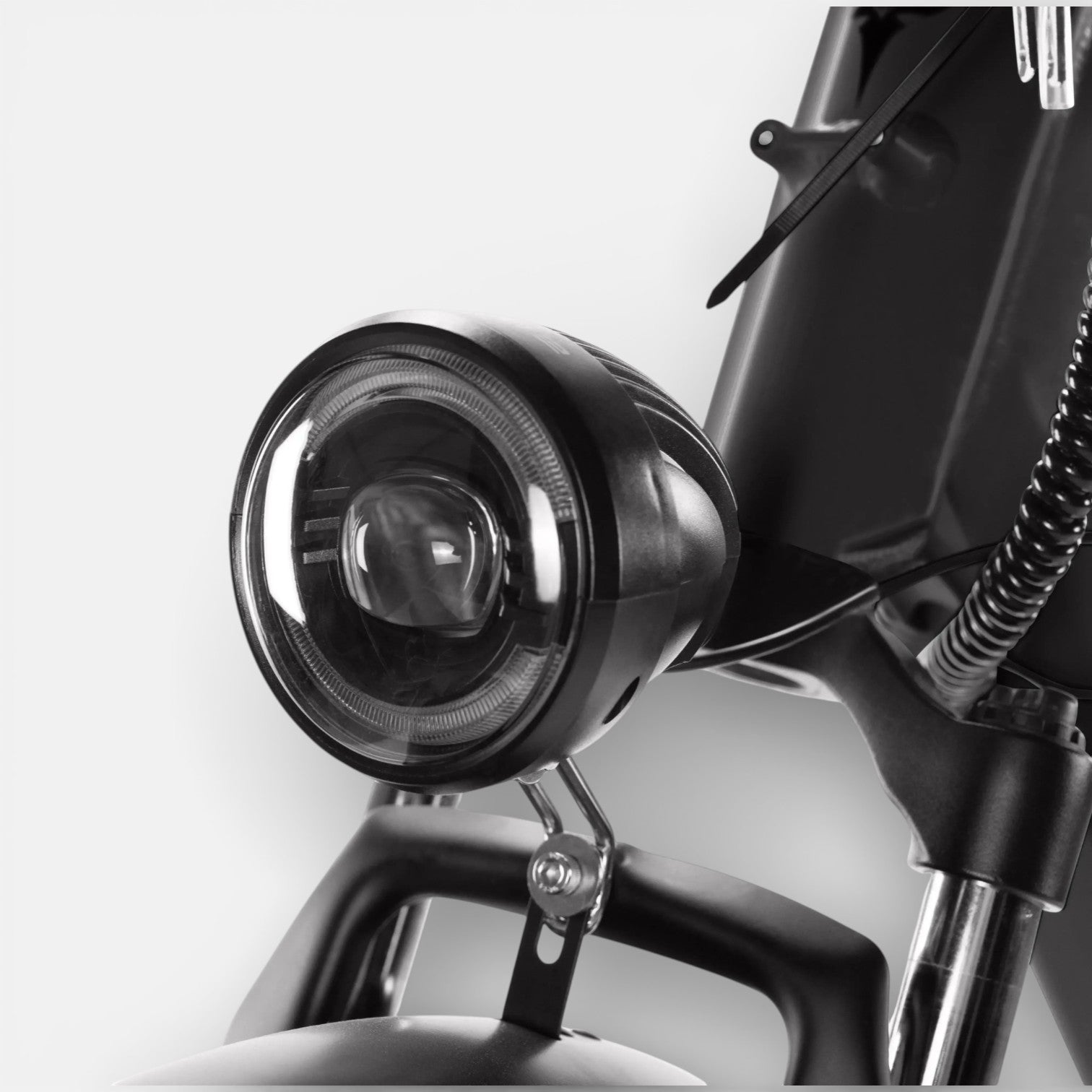 Engwe E26 Zwart Lage Instap - Voordeelscooters.nl