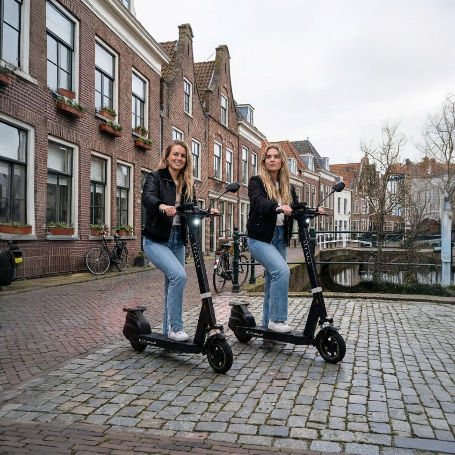 Selana Alpha Matzwart - Voordeelscooters.nl