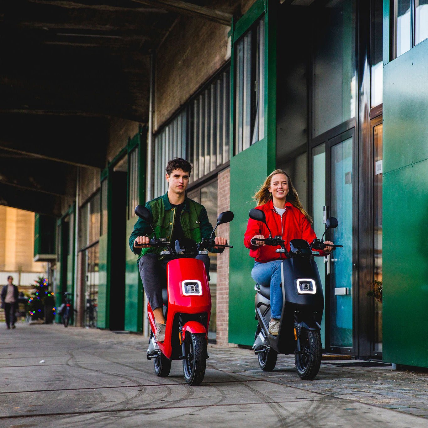 IVA E - GO S4 Rood - Voordeelscooters.nl
