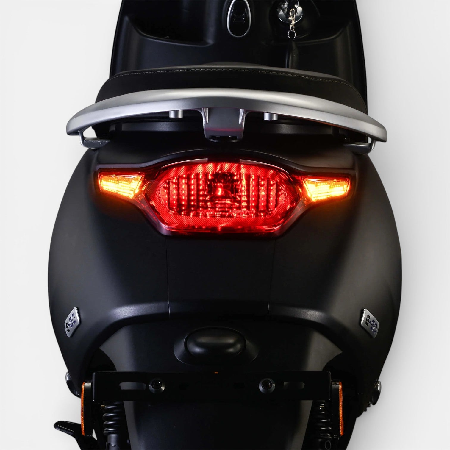 IVA E - GO S3 Matzwart - Voordeelscooters.nl