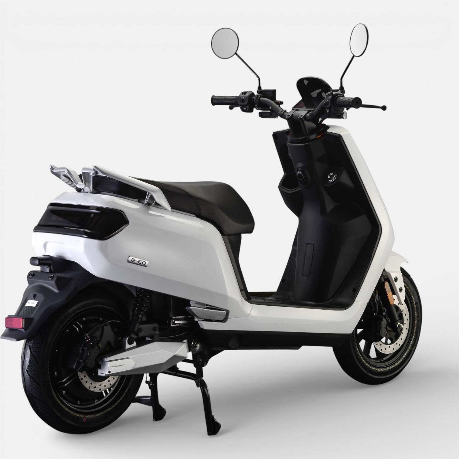 IVA E - GO S5 Wit - Voordeelscooters.nl