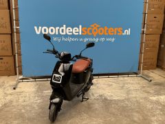 IVA E-GO S4 2.0 Zwart 45 km/h Tweedekans